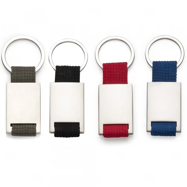 Chaveiro de Metal com Fita em Nylon 