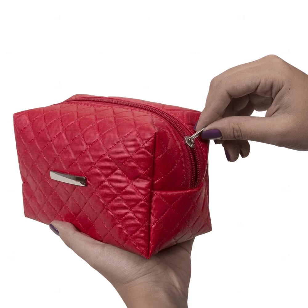 Nécessaire em Couro Sintético com Plaquinha Personalizada 