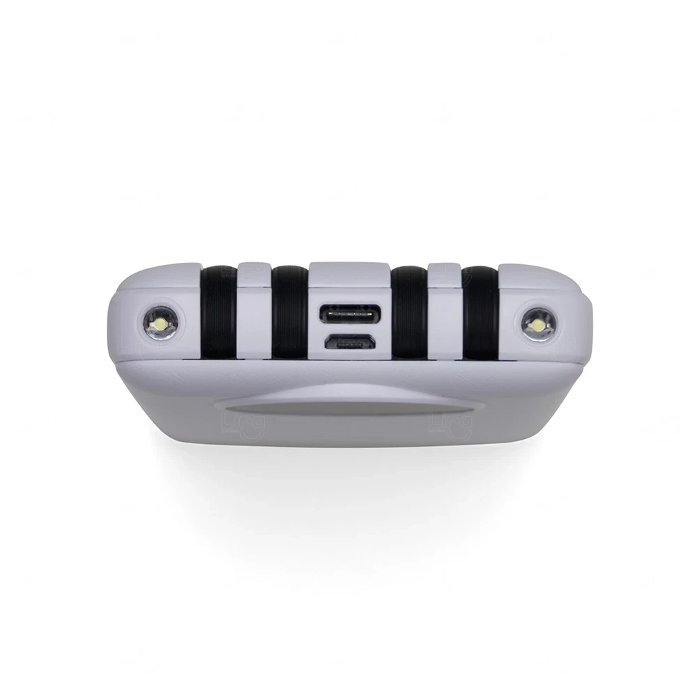 Power Bank 10.000mAh com Lanterna, Display e 4 Cabos 